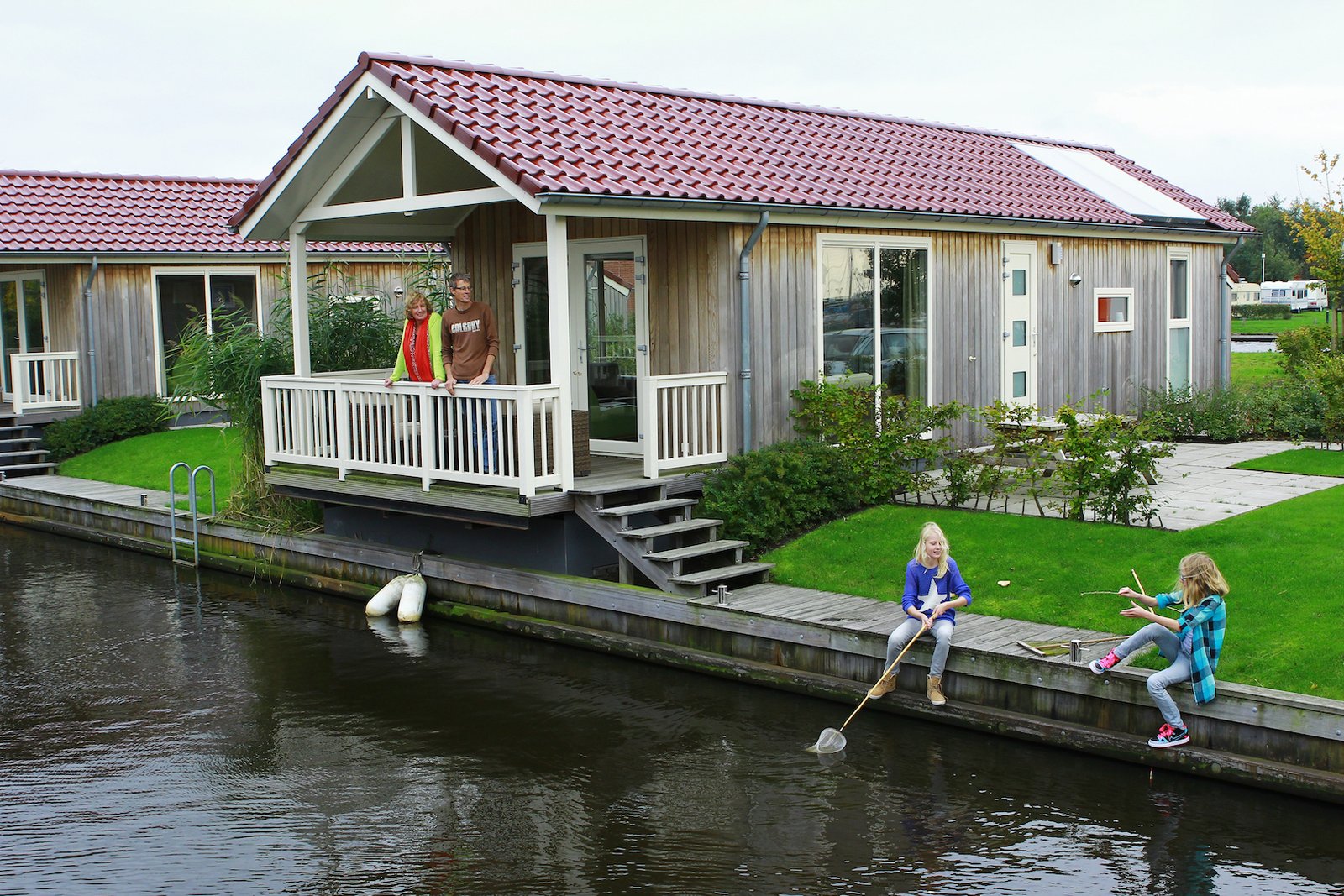 muur berekenen Vernietigen Te koop aan het water - Vis-vakanties.nl